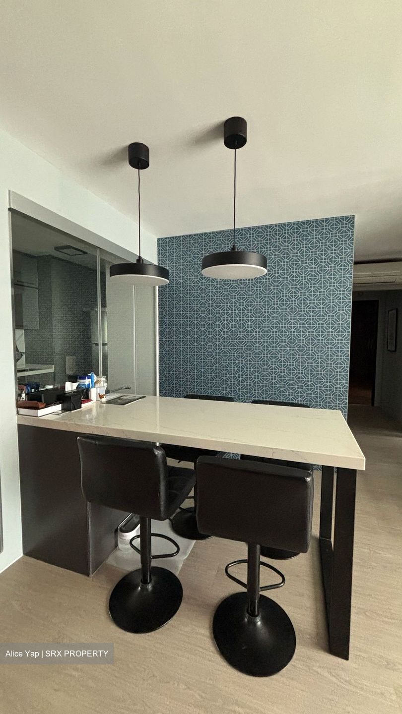 Blk 293A Skypeak @ Bukit Batok (Bukit Batok), HDB 4 Rooms #450135501